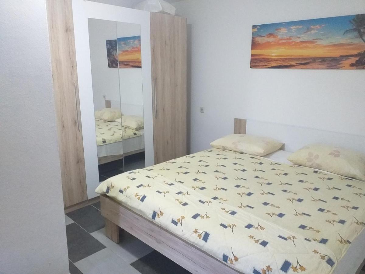 Apartmani Branka Rtina Exterior photo