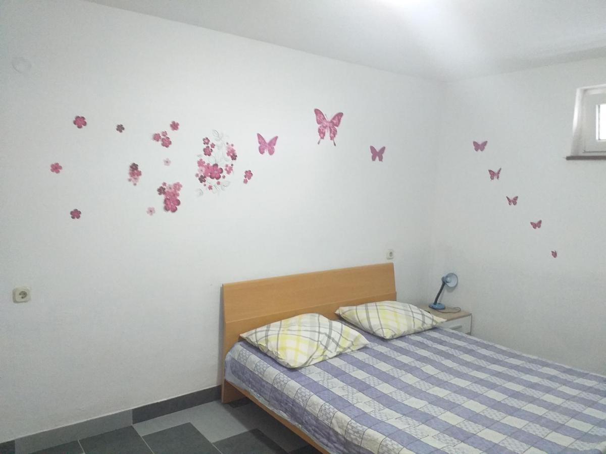 Apartmani Branka Rtina Exterior photo